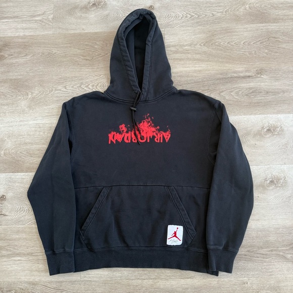 nike air jordan gfx fleece in black and red